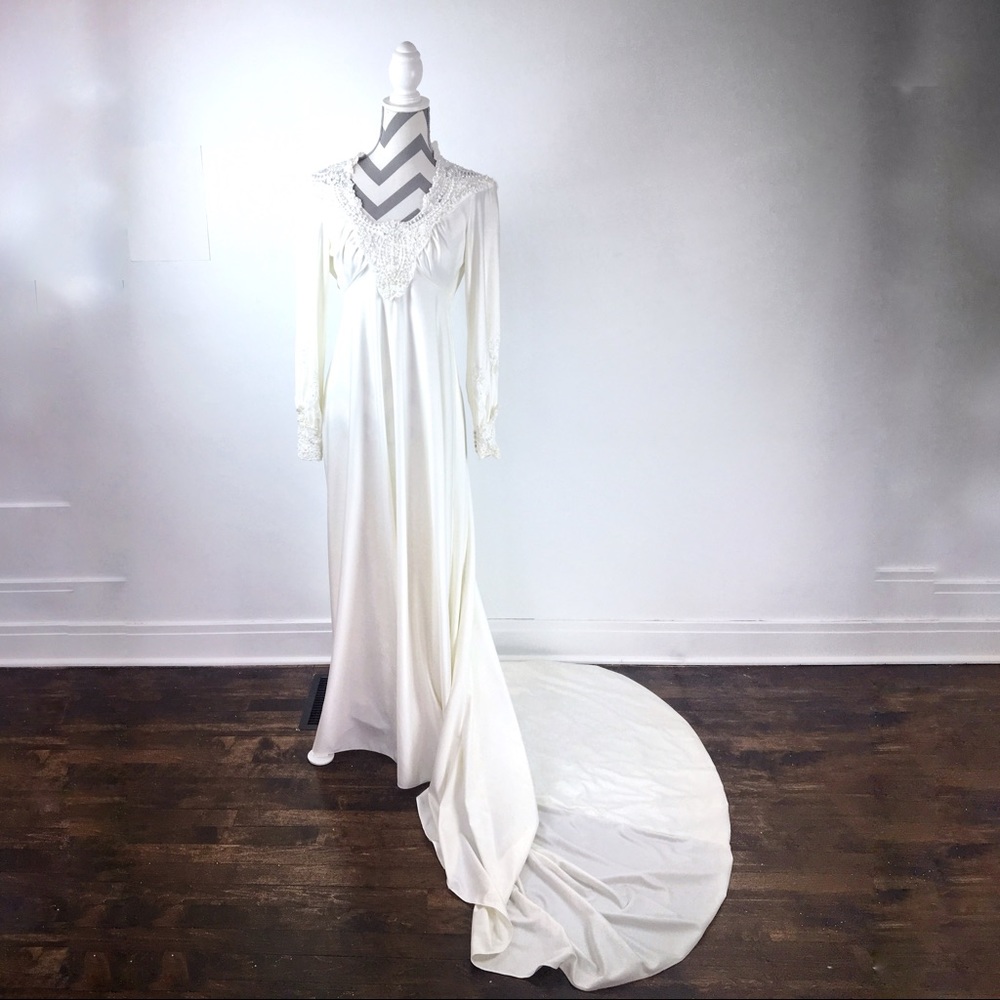 Vintage | 1960’s wedding dress | XXS or 00